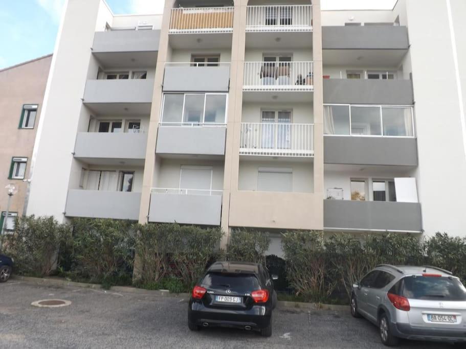 Appart 2/4 Pers Proche Centre Avec Balcon, Parking Narbona Exterior foto